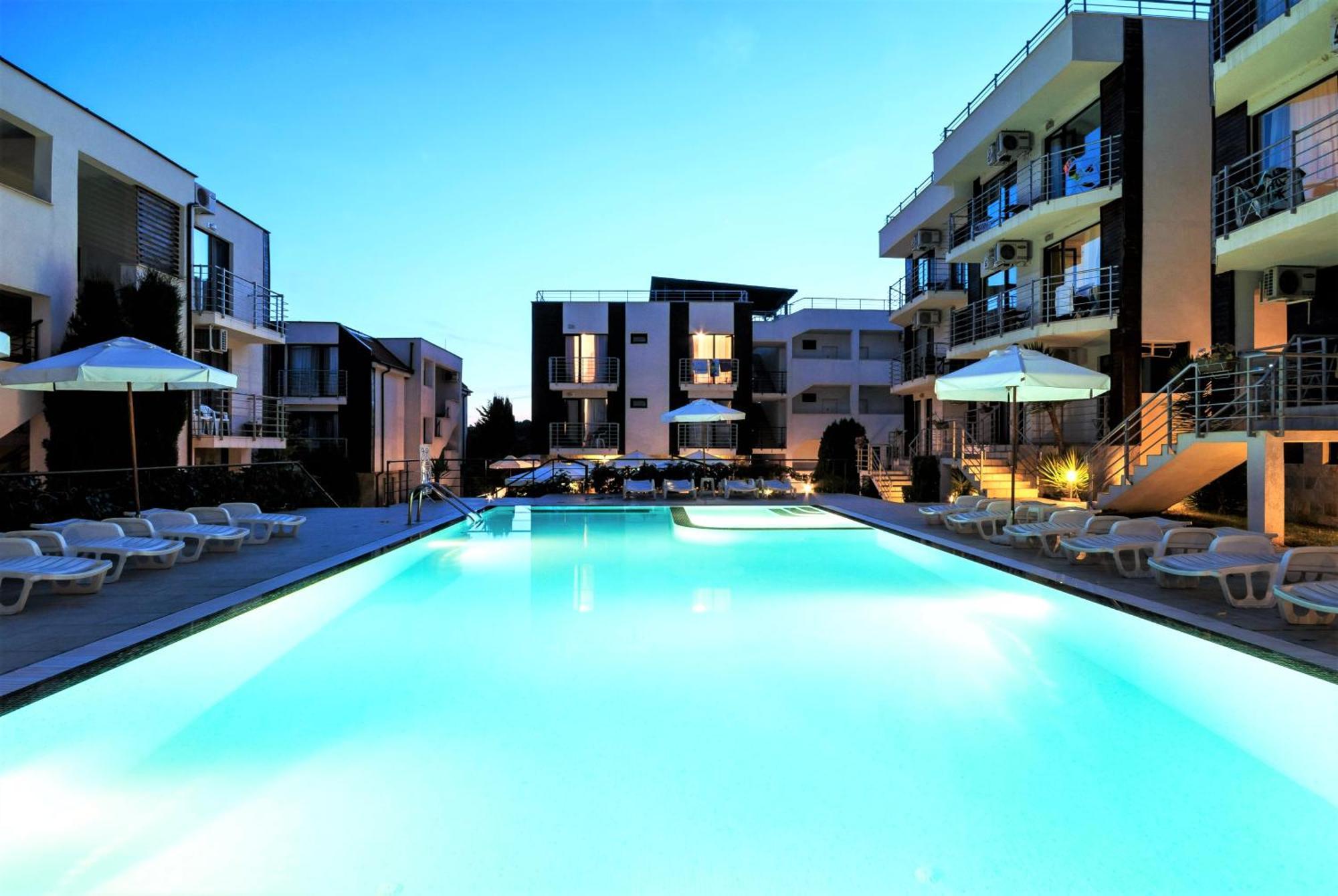 New Line Village Apartments Sunny Beach Buitenkant foto