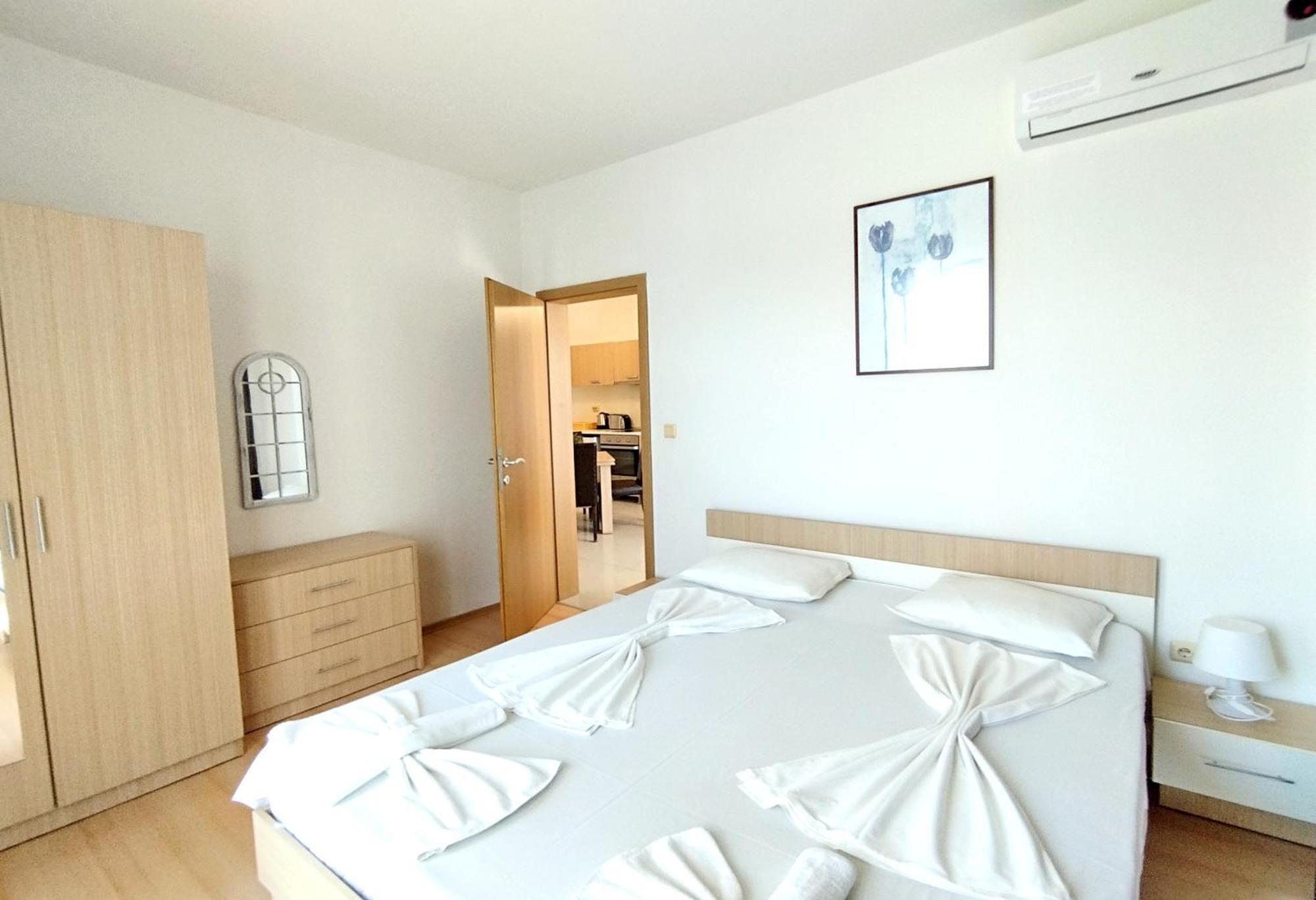 New Line Village Apartments Sunny Beach Buitenkant foto