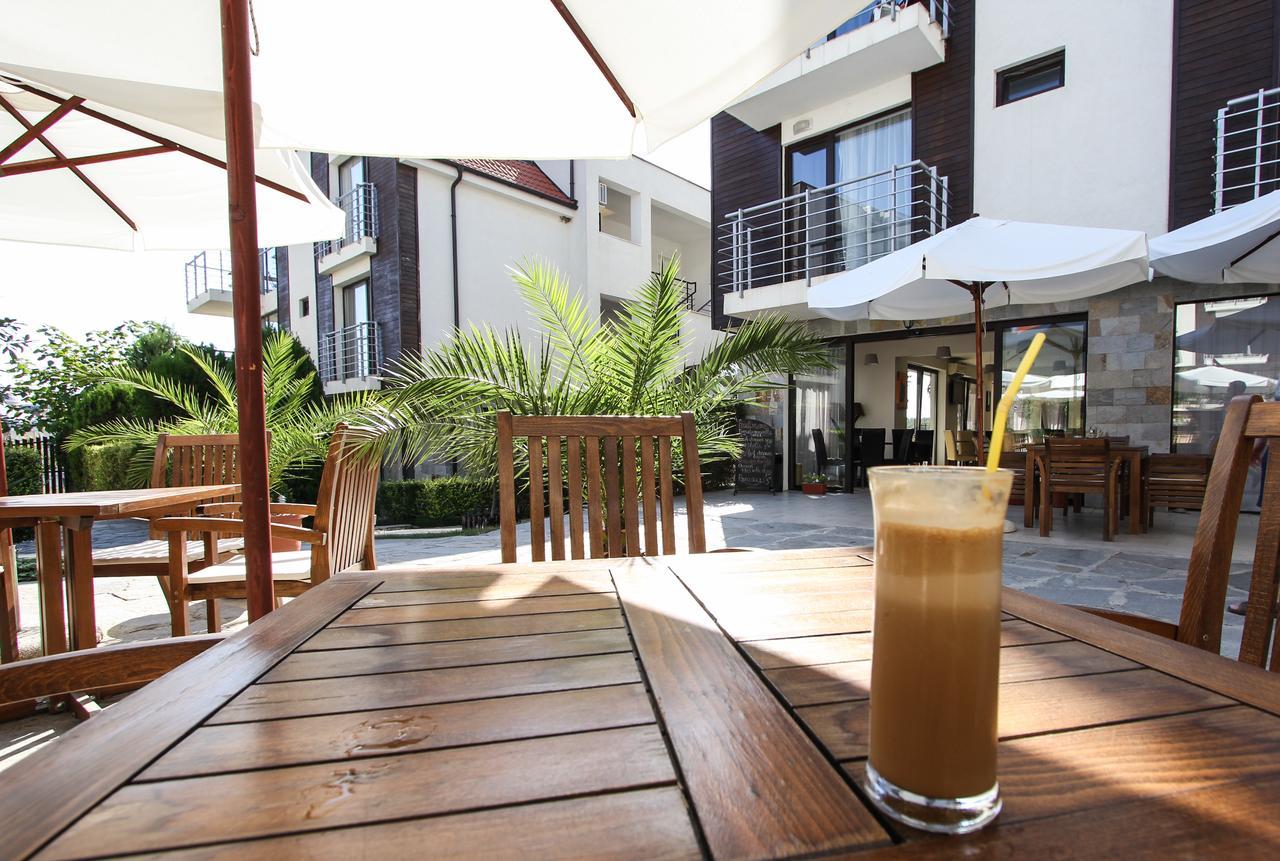New Line Village Apartments Sunny Beach Buitenkant foto