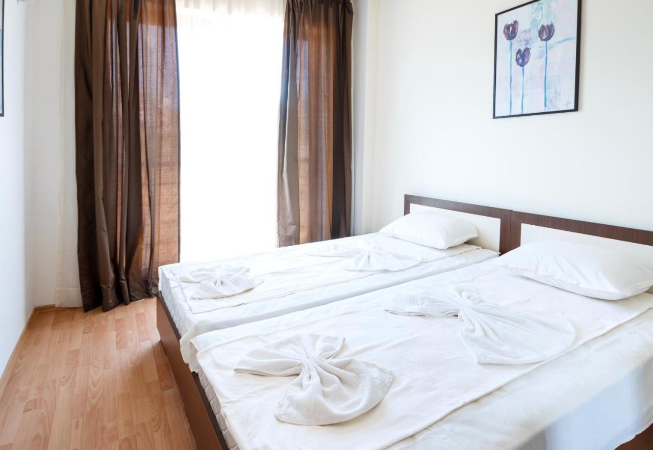 New Line Village Apartments Sunny Beach Buitenkant foto