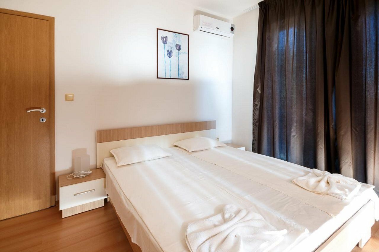 New Line Village Apartments Sunny Beach Buitenkant foto